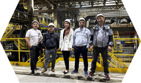 Делегация партнеров-дистрибьютеров на производстве